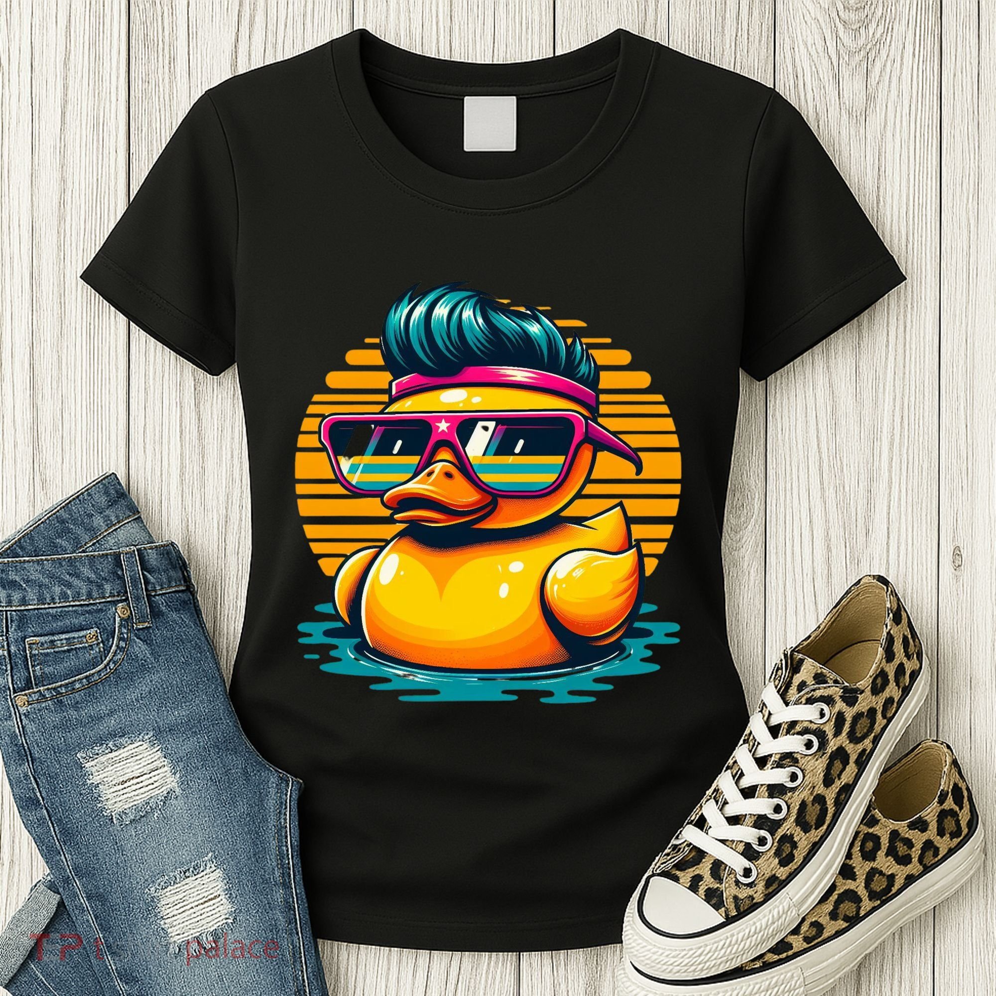 Cool Retro Yellow Duck In Sunglasses 70s 80s 90s Funny Duck Women's T-Shirt