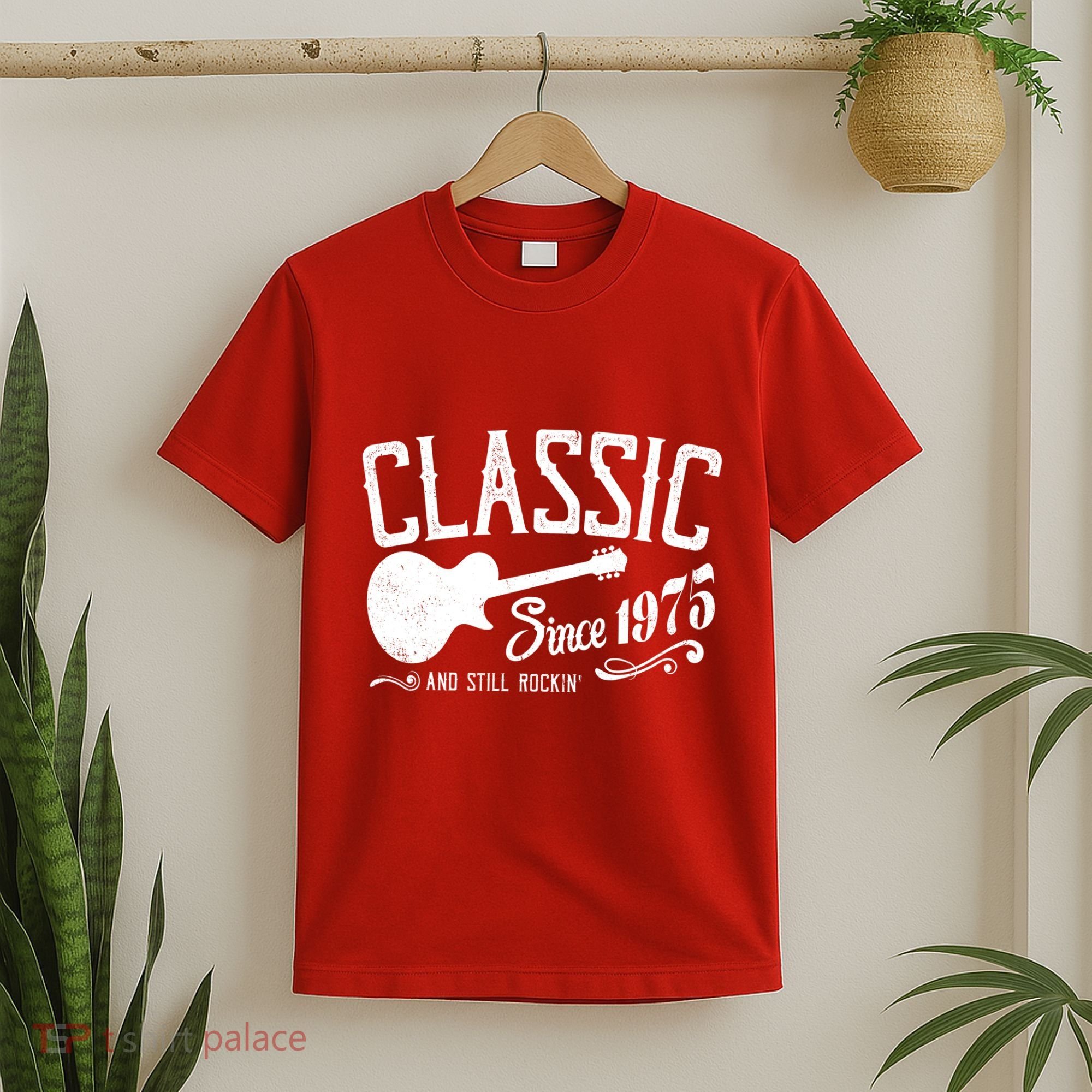 Classic Since 1975 And Still Rockin 50th Birthday T-Shirt