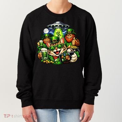 Cat Selfie Alien Leprechaun Bigfoot UFO St Patricks Day Women's Sweatshirt