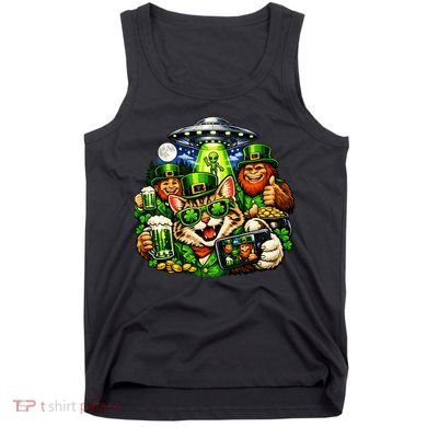 Cat Selfie Alien Leprechaun Bigfoot UFO St Patricks Day Tank Top
