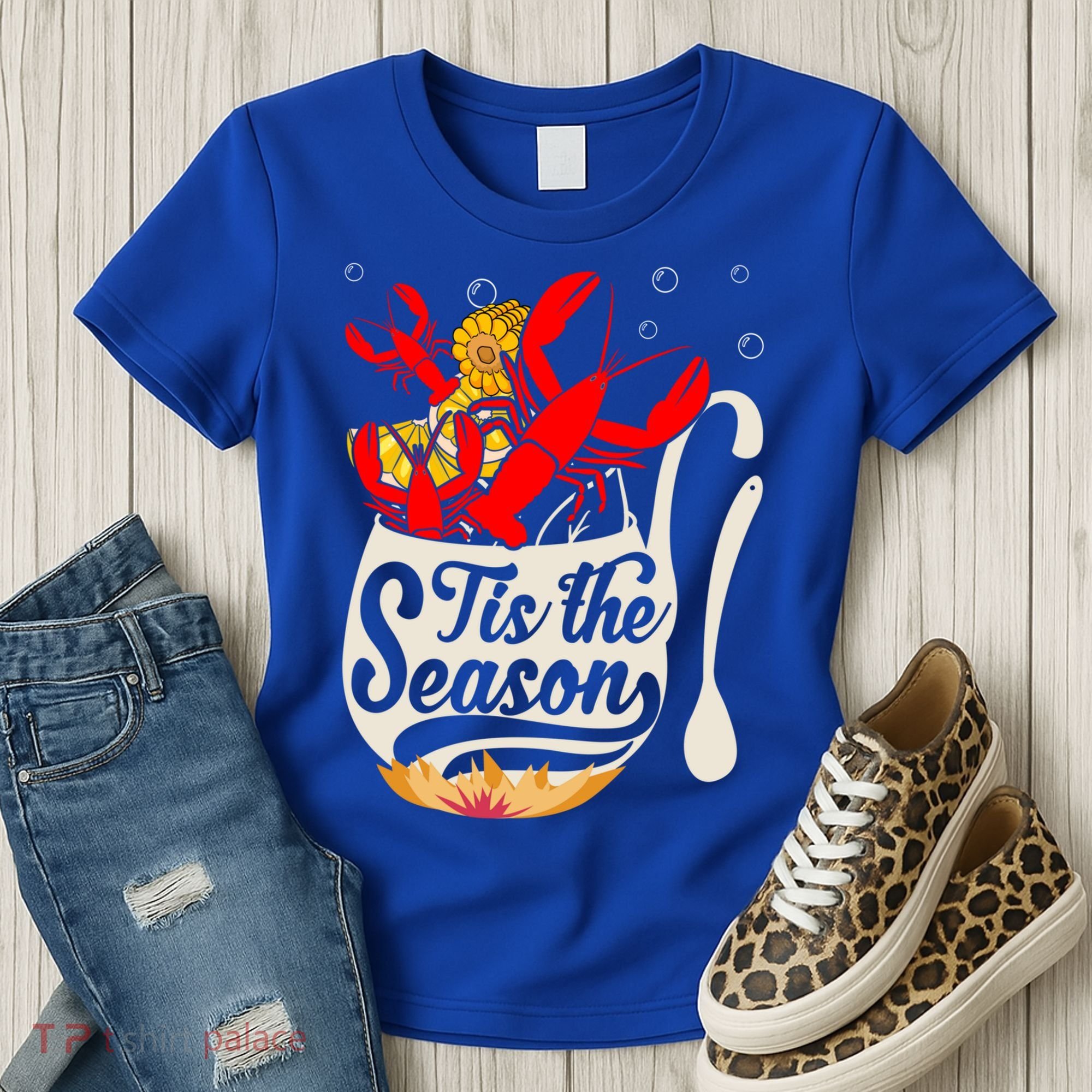 Crawfish Season Boil Funny Crayfish Eating Lobster Gift Women's T-Shirt
