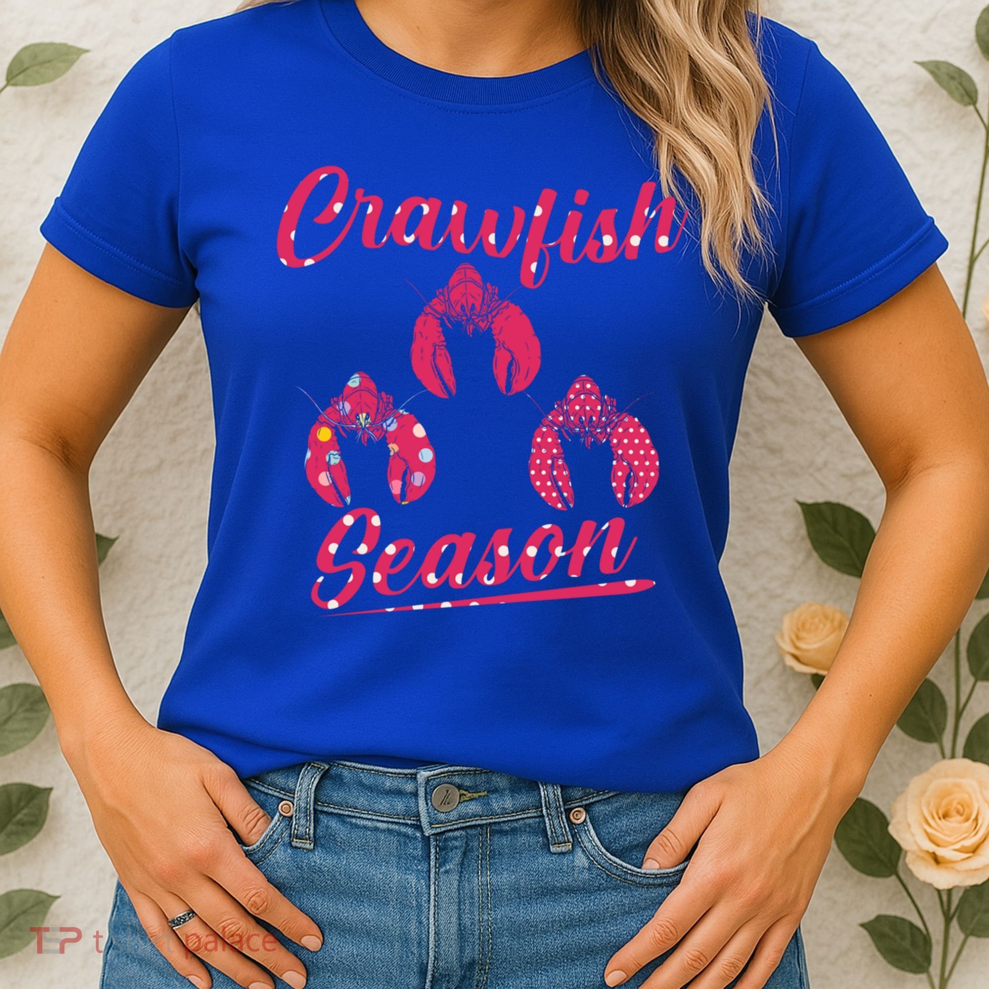Crawfish Season Crayfish Cook Boil Lobster Gift Women's T-Shirt