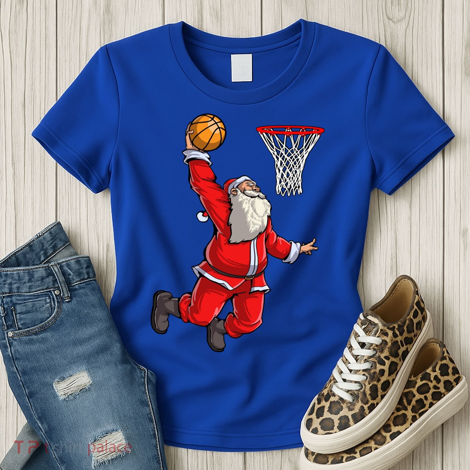 Christmas Santa Claus Dunking A Basketball Boys Xmas Gift Women's T-Shirt