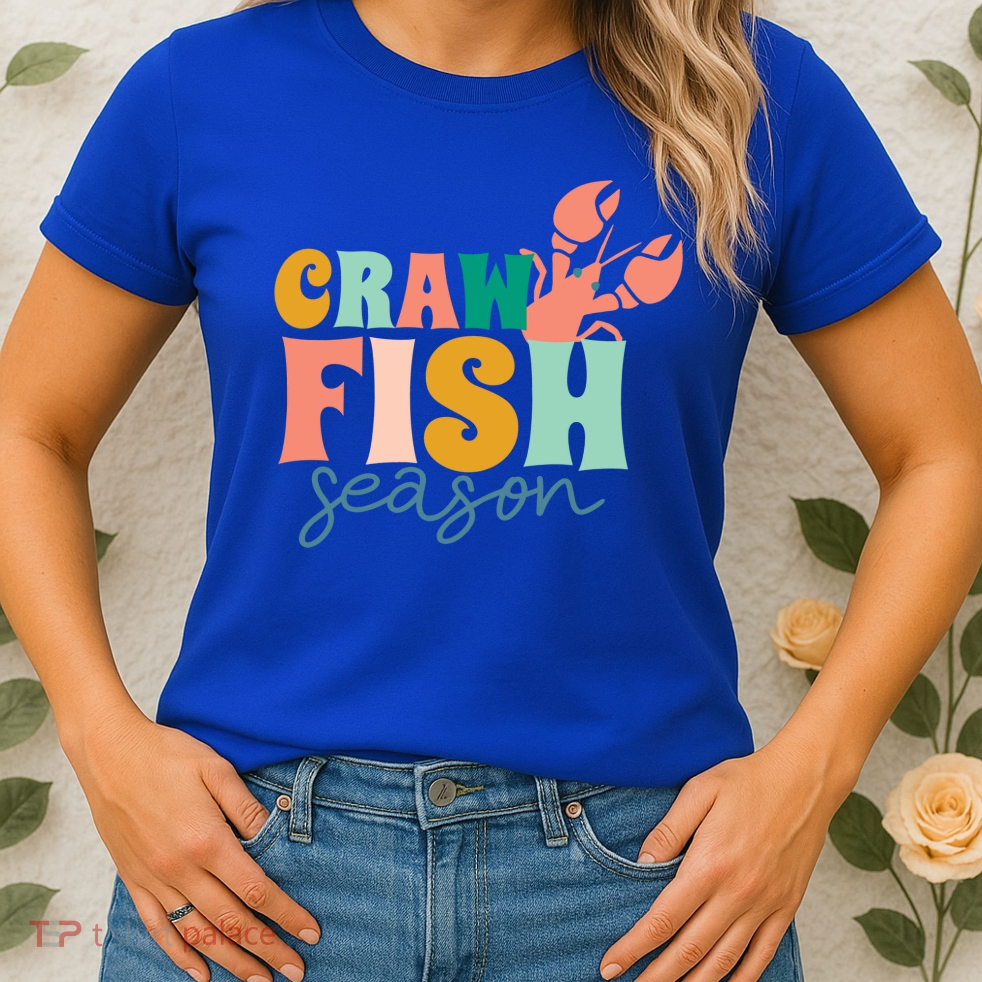 Crawfish Season Crawfish Junkie Cajun Lobster Gift Women's T-Shirt