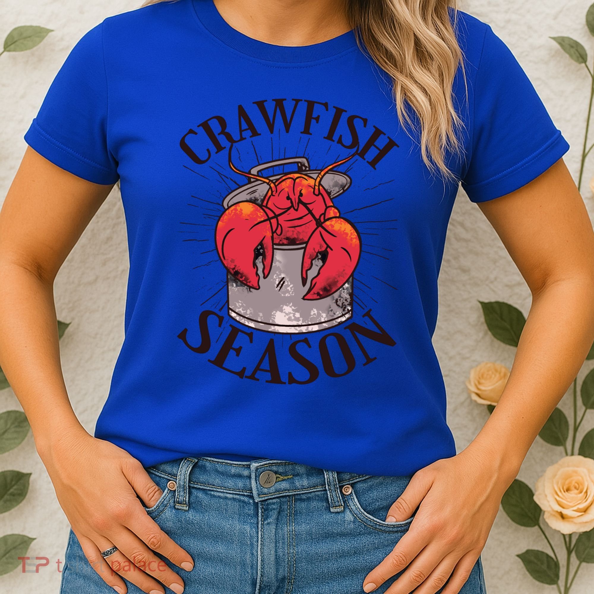 Crawfish Season Crawfish Boil Crew Cajun Lover Gift Women's T-Shirt