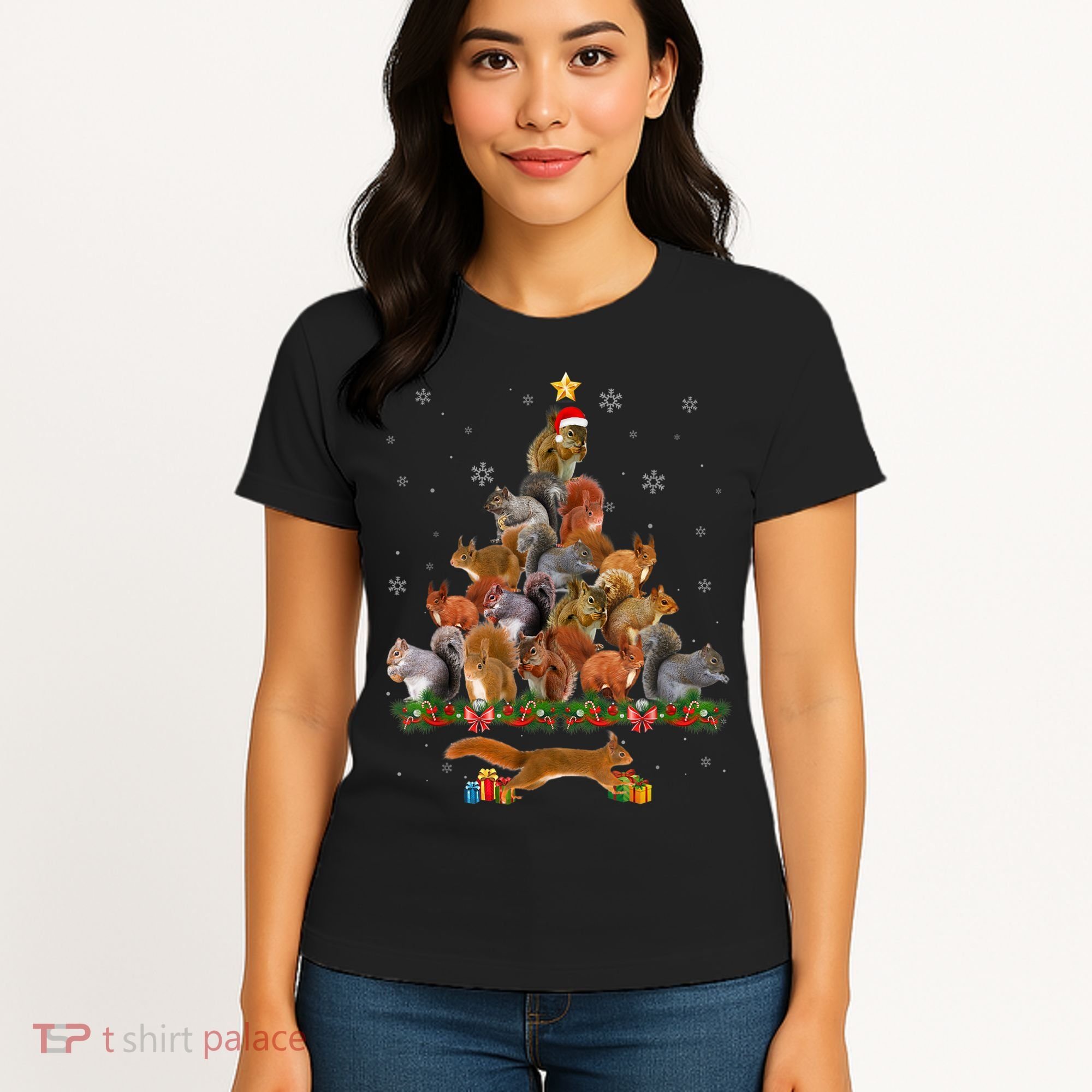 Cute Squirrel Christmas Tree Gift Decor Xmas Tree TShirt Women's T-Shirt