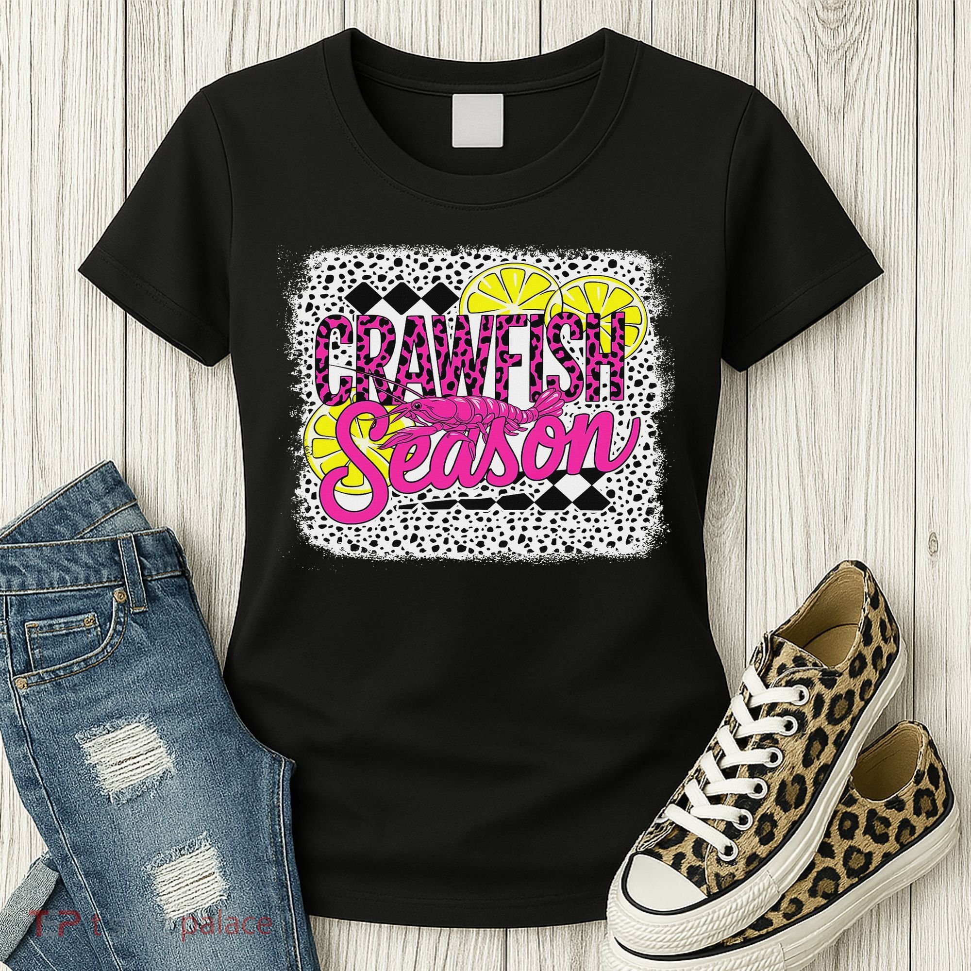 Crawfish Season Crawfish Boil Lobster Cajun Women Women's T-Shirt