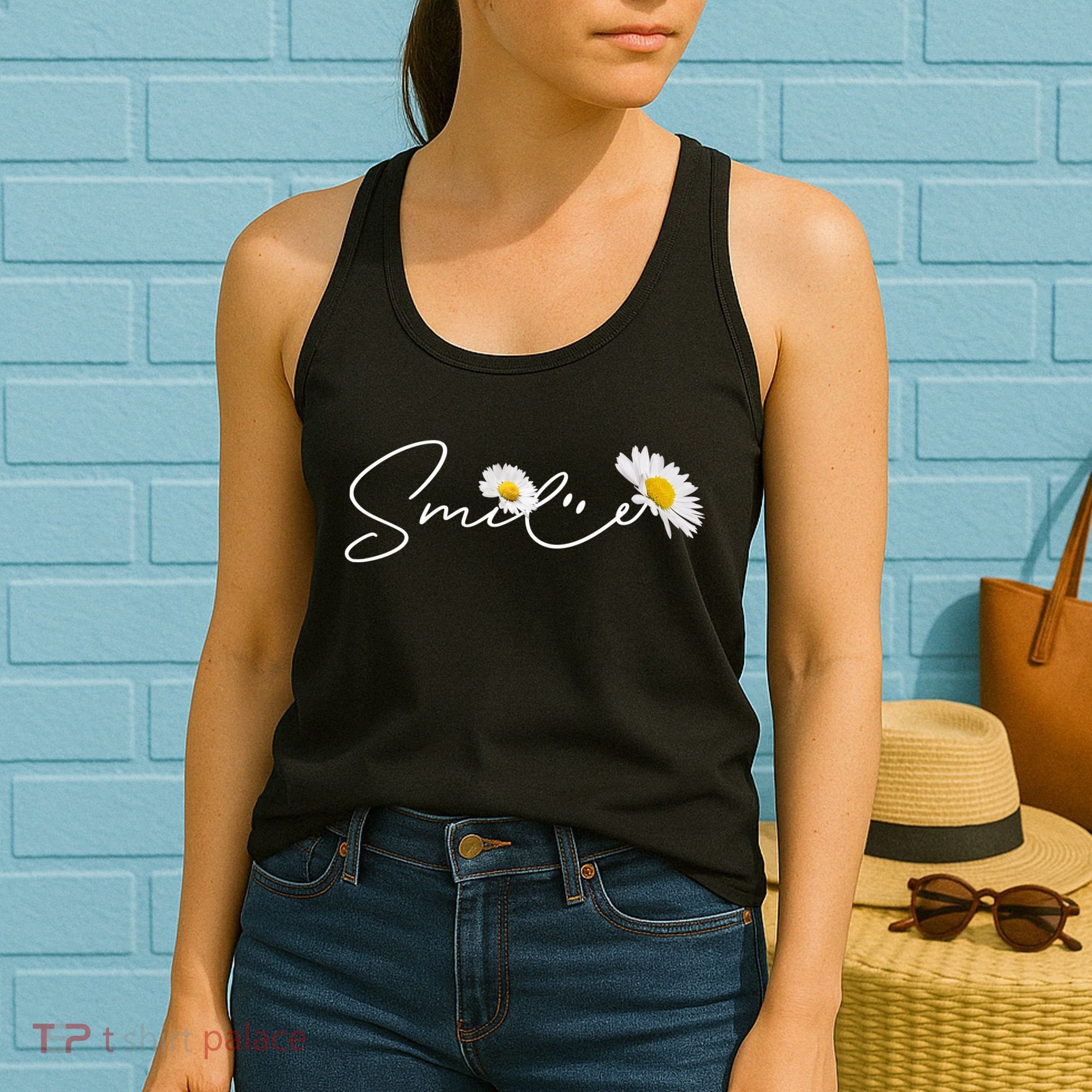 Cute Smile Daisy Flower Women's Tank Top