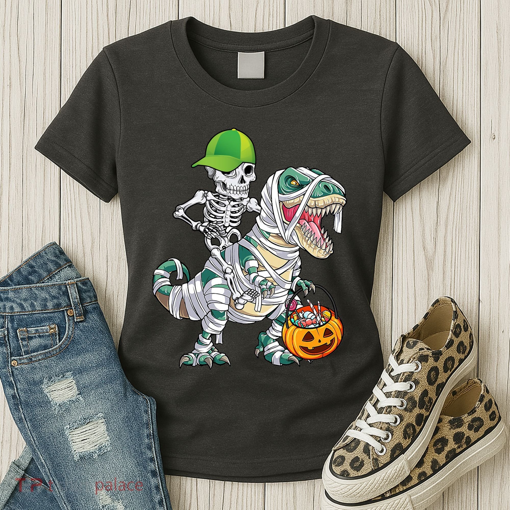 Cool Skeleton Dinosaur Halloween Trick Or Treat Women's T-Shirt