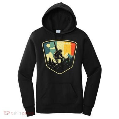 Cool Snowboarding Design Vintage Snowboarder Women's Hoodie