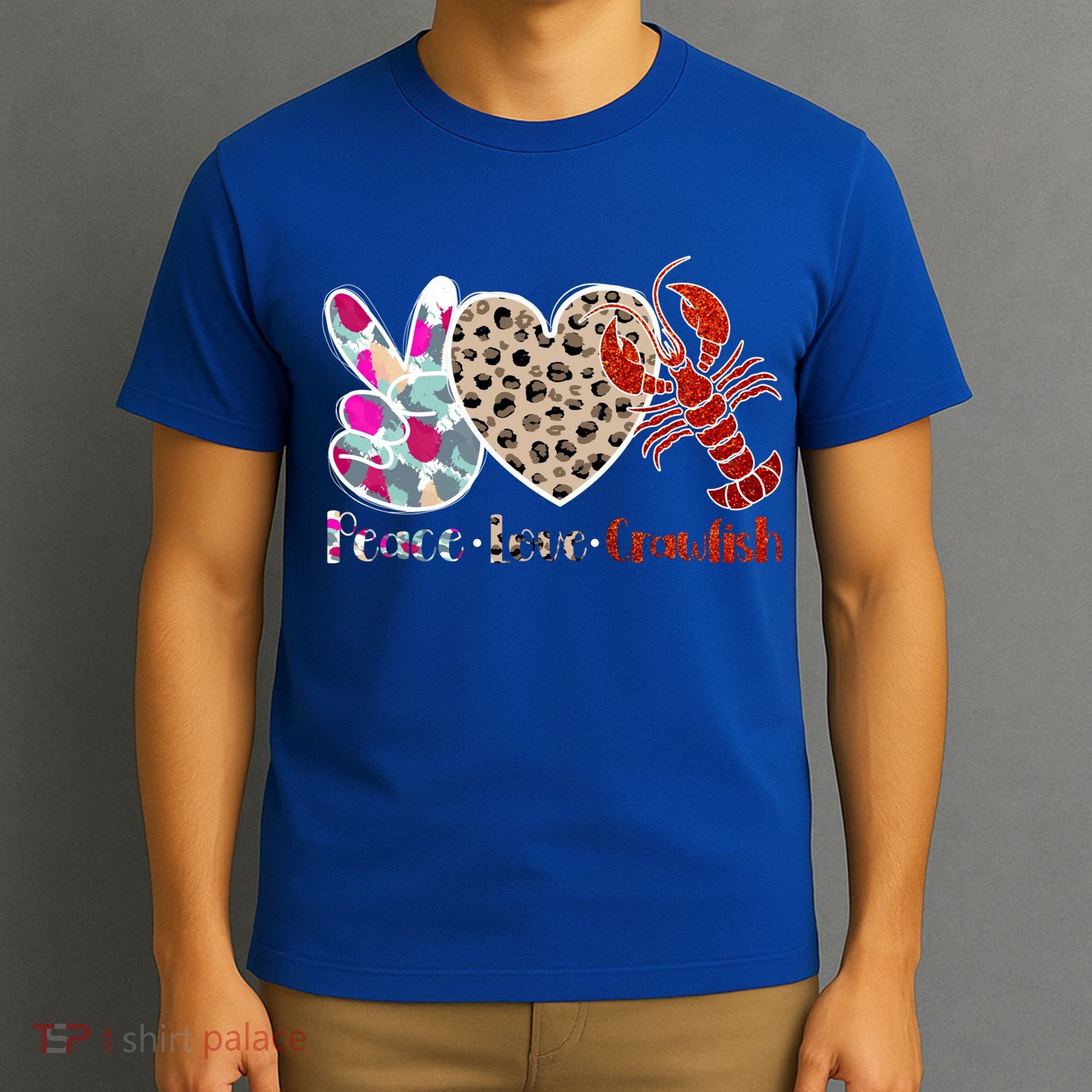 Crawfish Season Funny Crayfish Cook Lobsters Gift T-Shirt