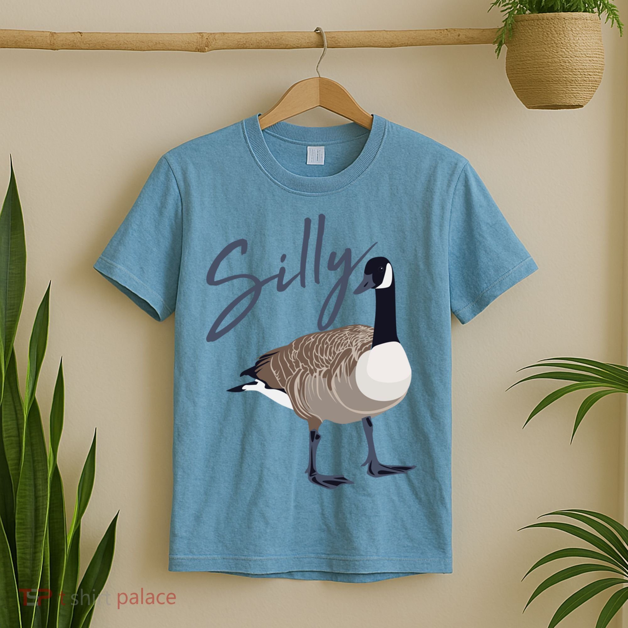 Canadian Silly Goose Funny Cute Bird Hunter Gift Animal Great Gift T-Shirt