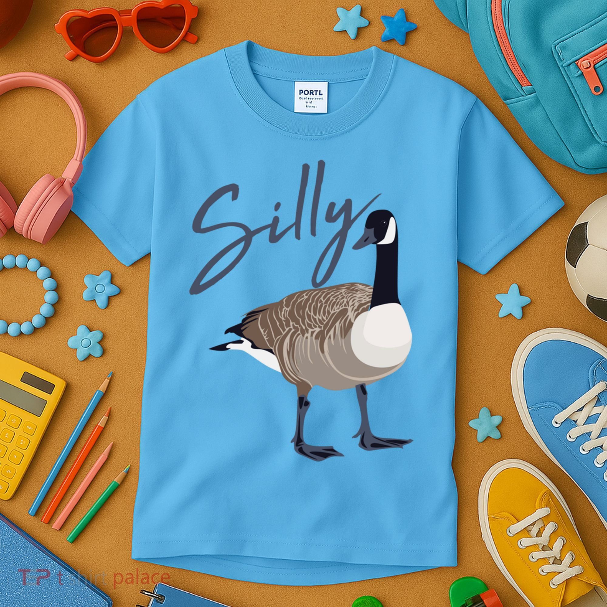 Canadian Silly Goose Funny Cute Bird Hunter Gift Animal Great Gift Kids T-Shirt