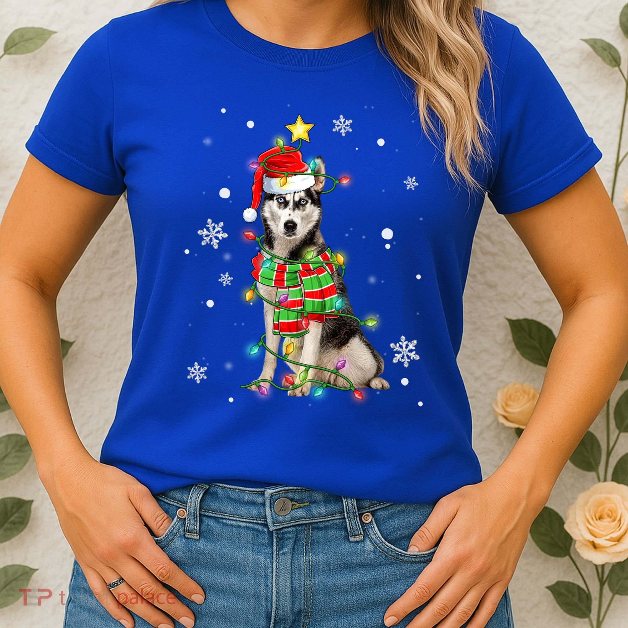 Cute Siberian Husky Dog Santa Christmas Tree Lights Xmas Gift Women's T-Shirt