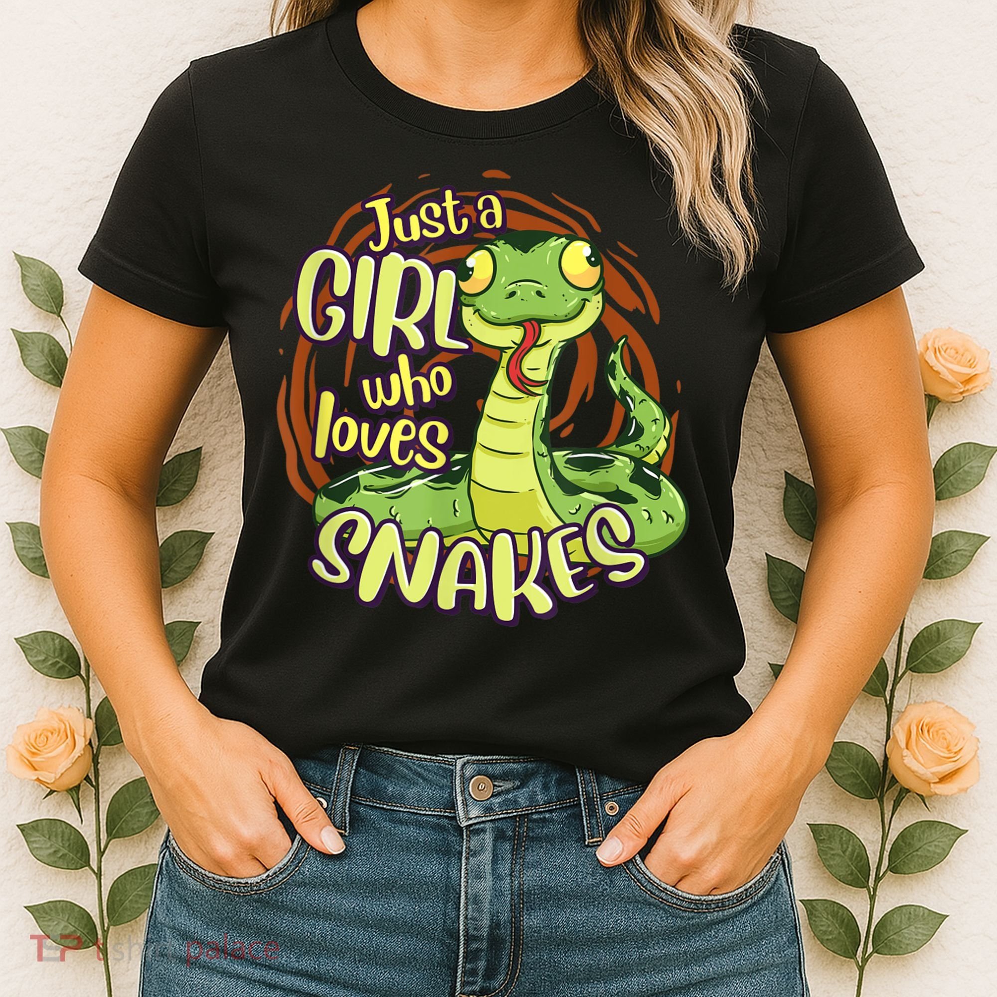 Cute Snake Just A Girl Who Loves Snakes Women's T-Shirt