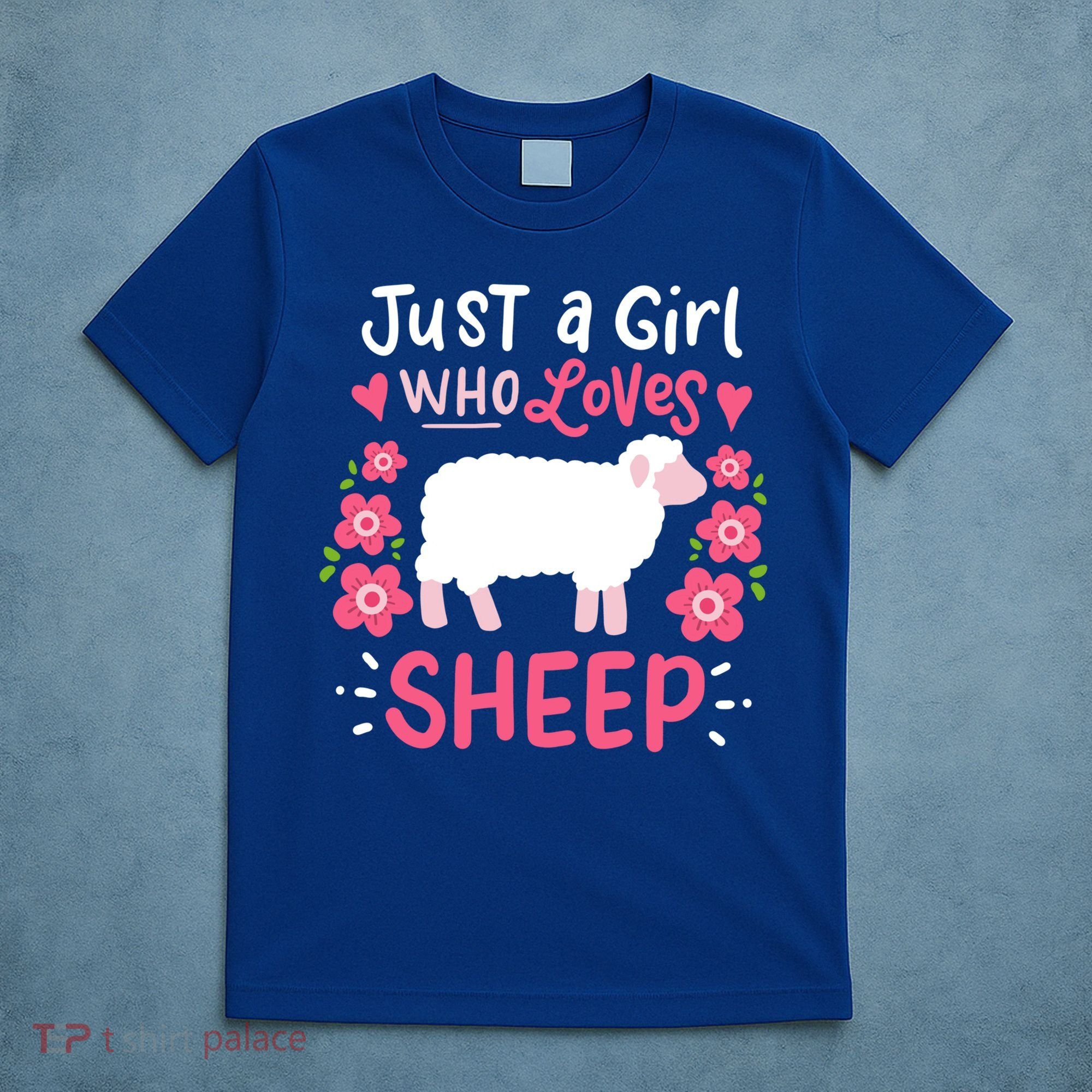 Cool Sheep Just A Girl Who Loves Sheep Funny Gift For Sheep Lovers T-Shirt