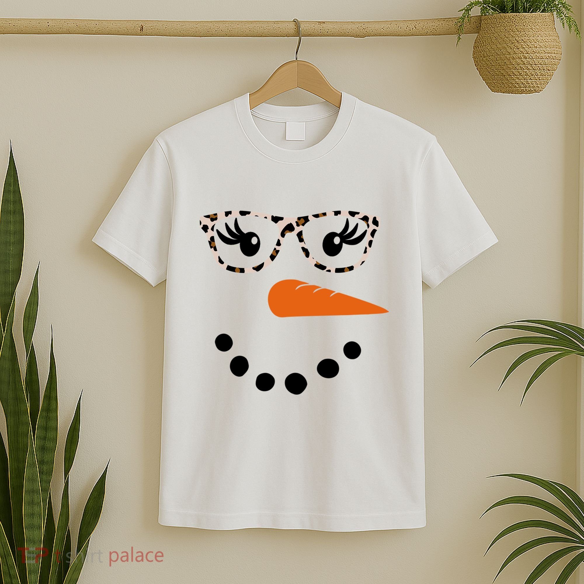 Cute Snowman Leopard Face Lady T-Shirt