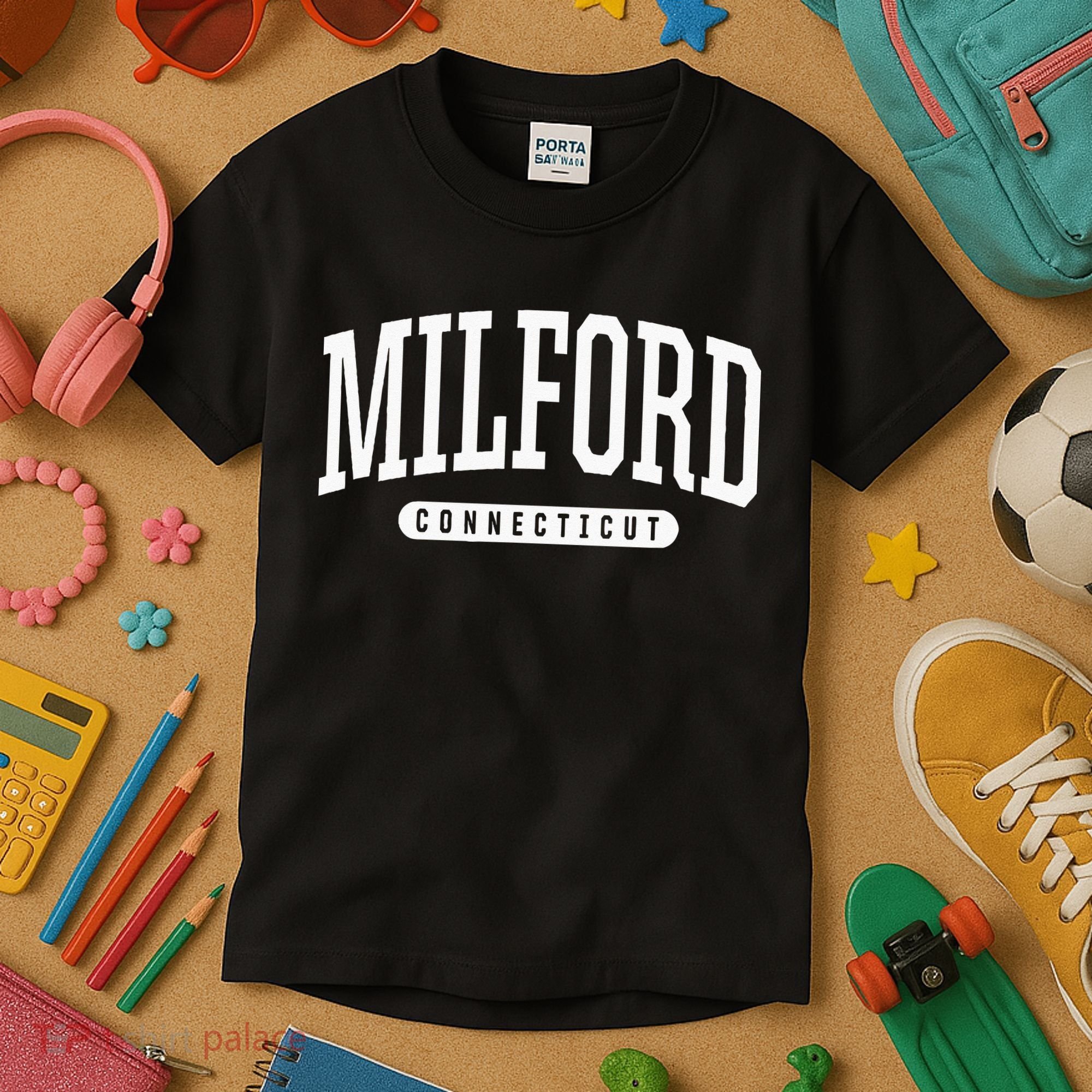College Style Milford Connecticut Souvenir Gift Kids T-Shirt
