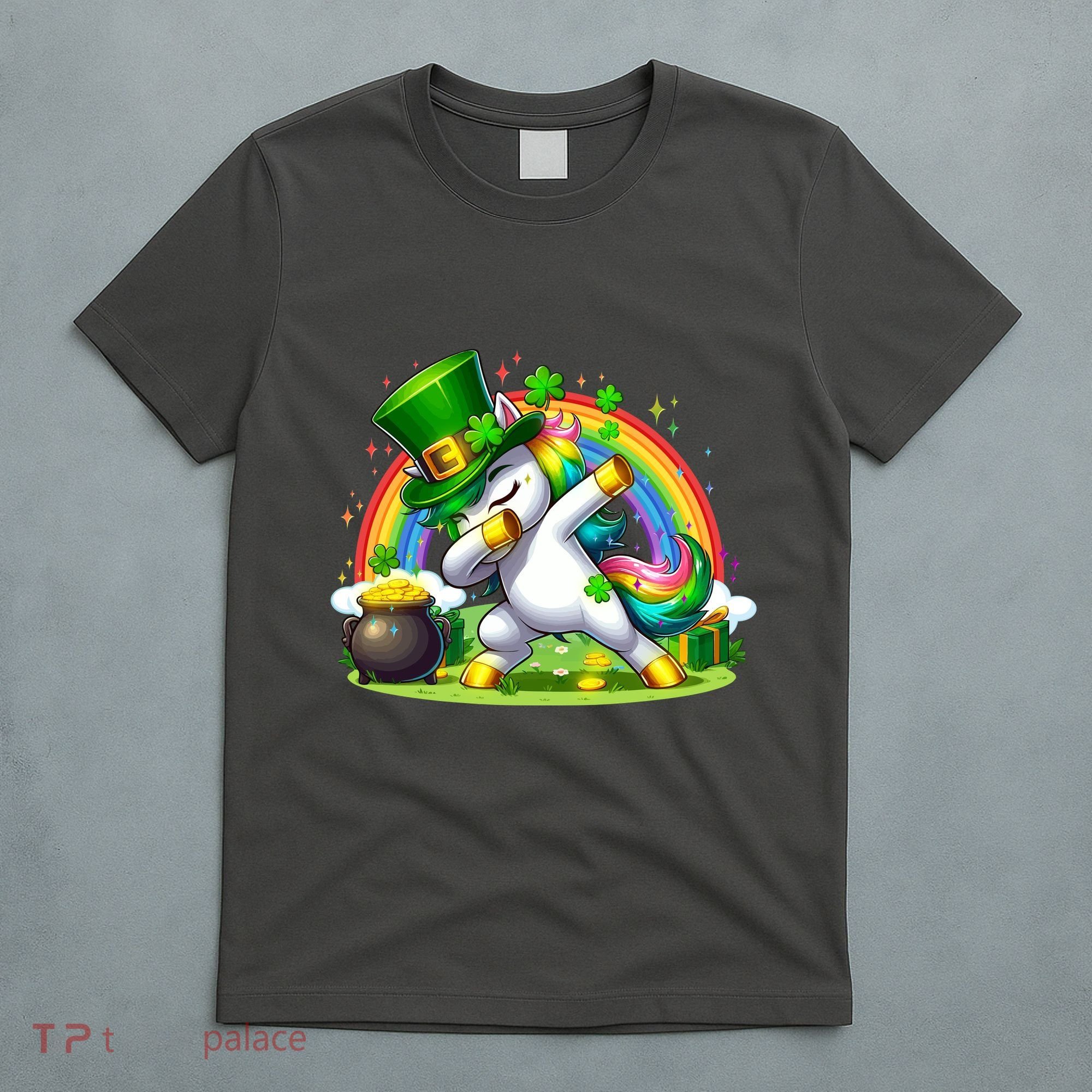Cute St Patricks Day Dabbing Leprechaun Pony T-Shirt
