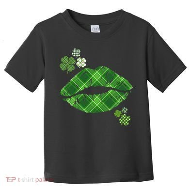 Cute St Patrick's Day Green Plaid Lip Print Toddler T-Shirt