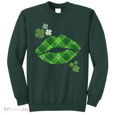 Cute St Patrick's Day Green Plaid Lip Print Sweatshirt