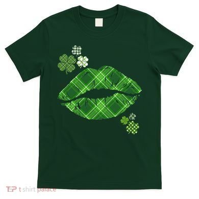 Cute St Patrick's Day Green Plaid Lip Print T-Shirt