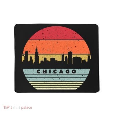 Chicago Souvenir Shirt. Retro Style USA Skyline Mousepad