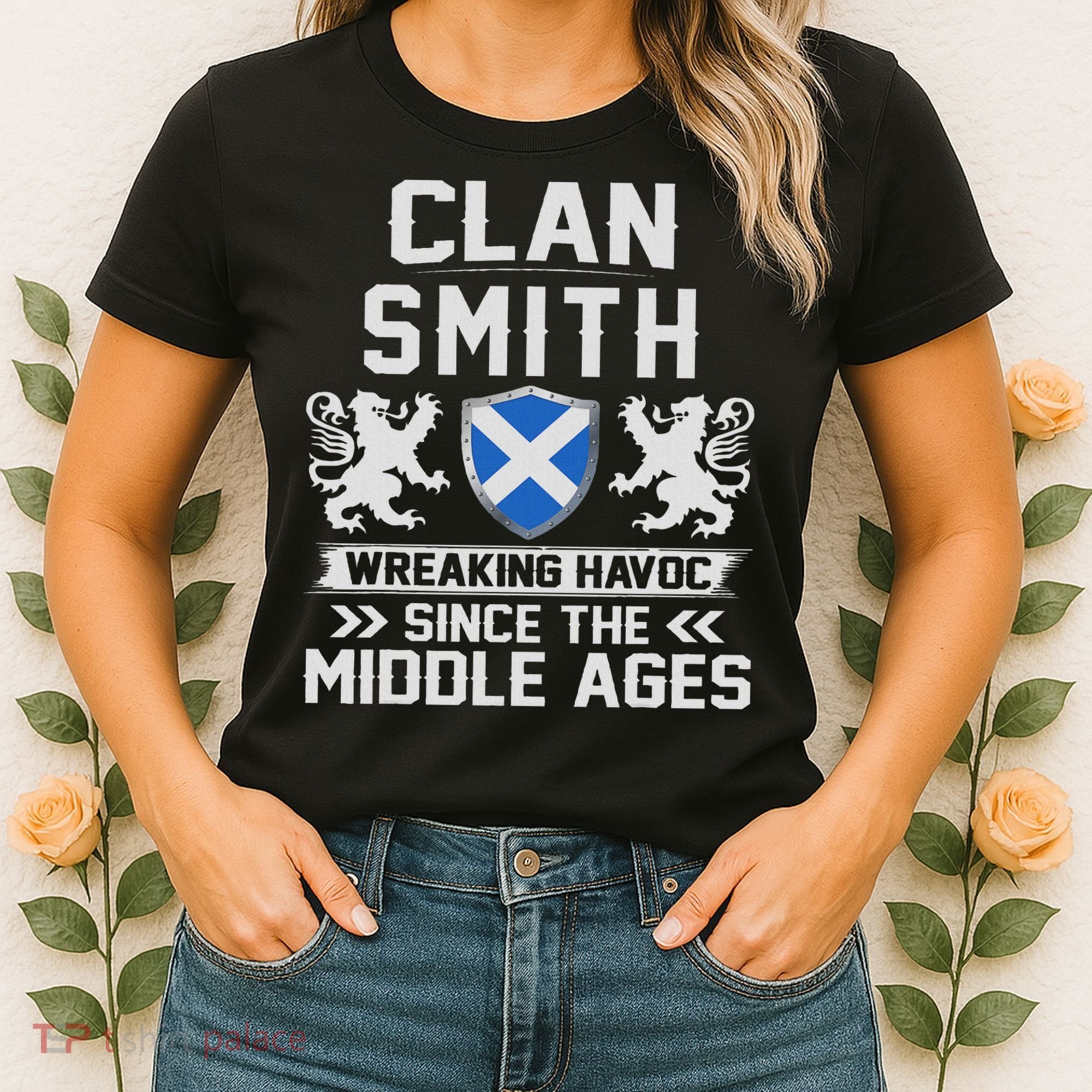 Clan Smith Scottish Family Scotland Mothers Day Fathers Women's T-Shirt