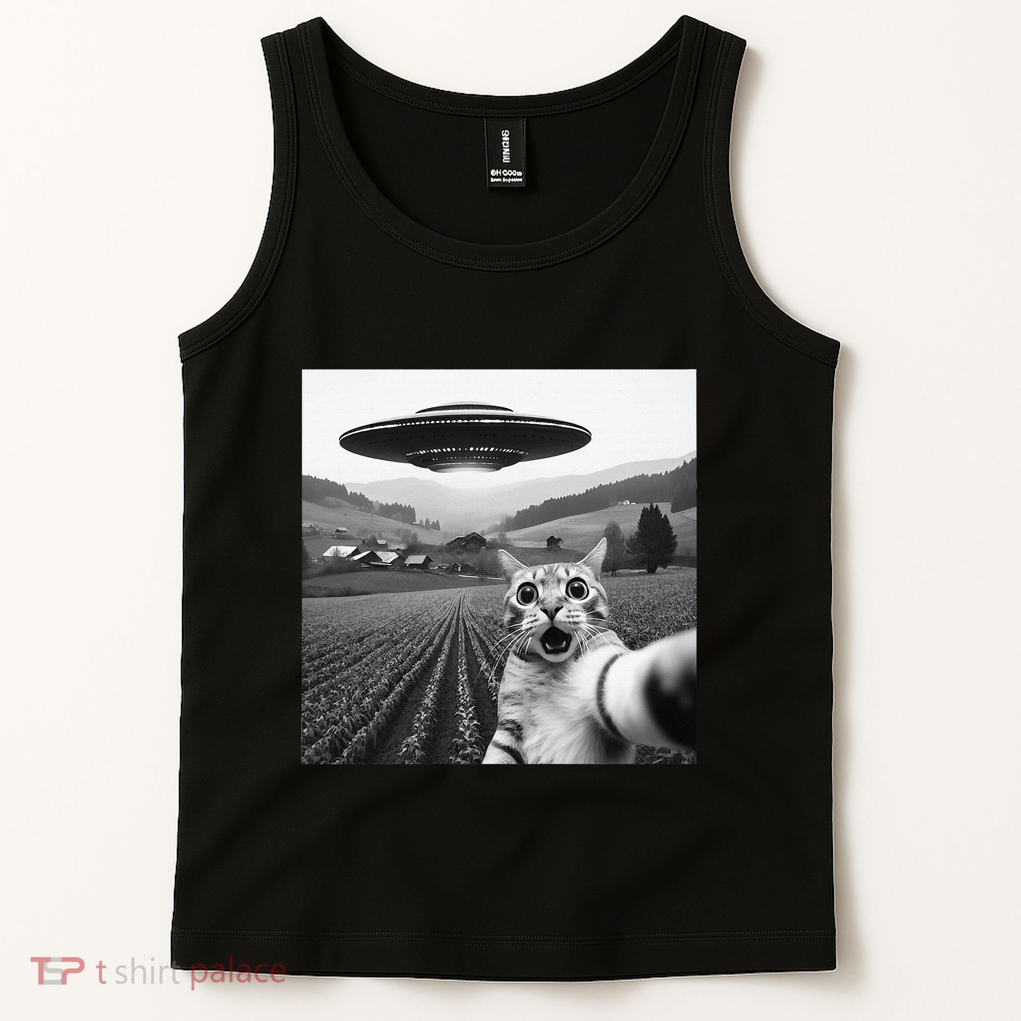 Cat Selfie With Alien Ufo Funny Cat Gifts Tank Top