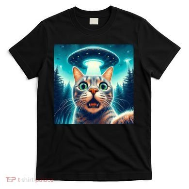 Cat Selfie With Ufo Cat Lover Meme T-Shirt