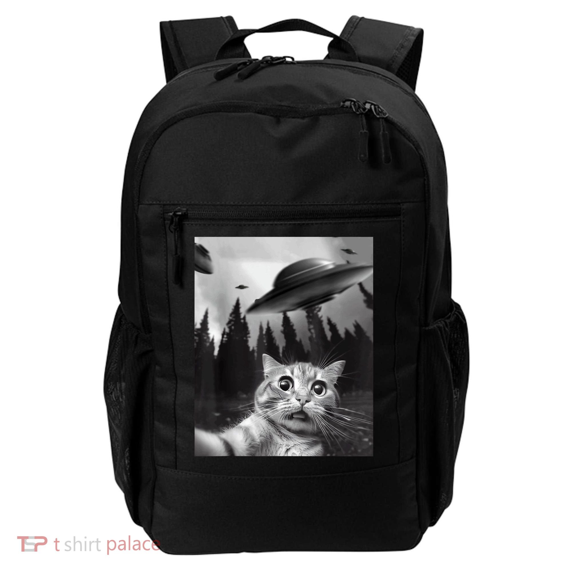 Cat Selfie With Alien UFO Funny Cat Lovers Spaceship Gift Backpack