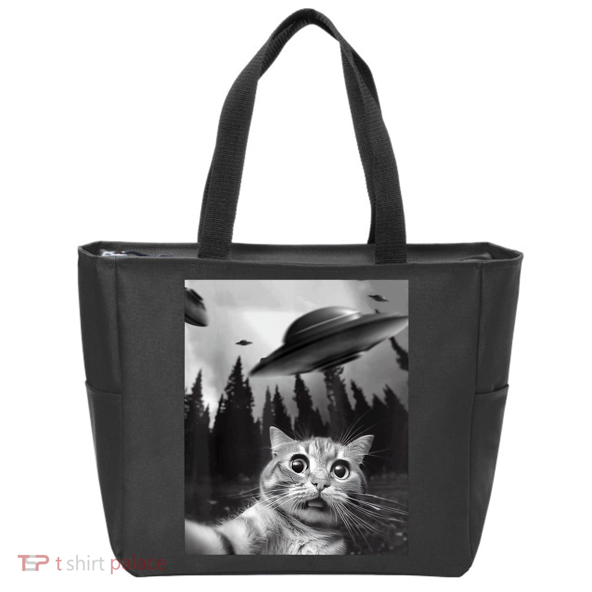 Cat Selfie With Alien UFO Funny Cat Lovers Spaceship Gift Tote Bag