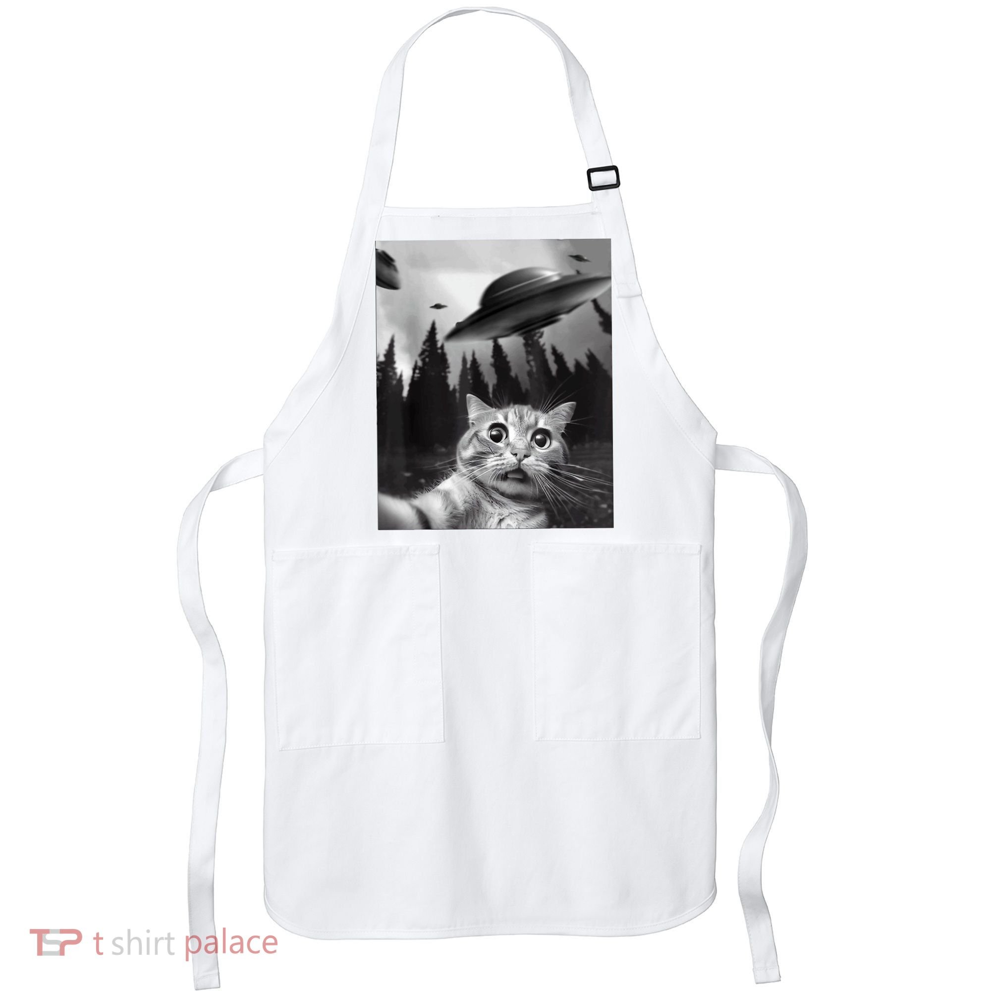 Cat Selfie With Alien UFO Funny Cat Lovers Spaceship Gift Apron