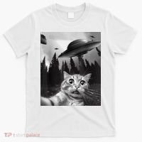 Cat Selfie With Alien UFO Funny Cat Lovers Spaceship Gift T-Shirt thumb 0