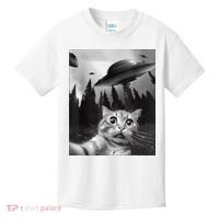 Cat Selfie With Alien UFO Funny Cat Lovers Spaceship Gift Kids T-Shirt thumb 0