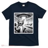 Cat Selfie With Alien Ufo Funny Cat For Women T-Shirt thumb 0