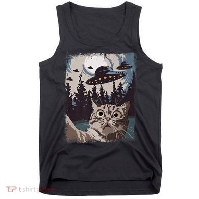 Cat Selfie With Ufo Alien Funny Cat Graphic Tank Top