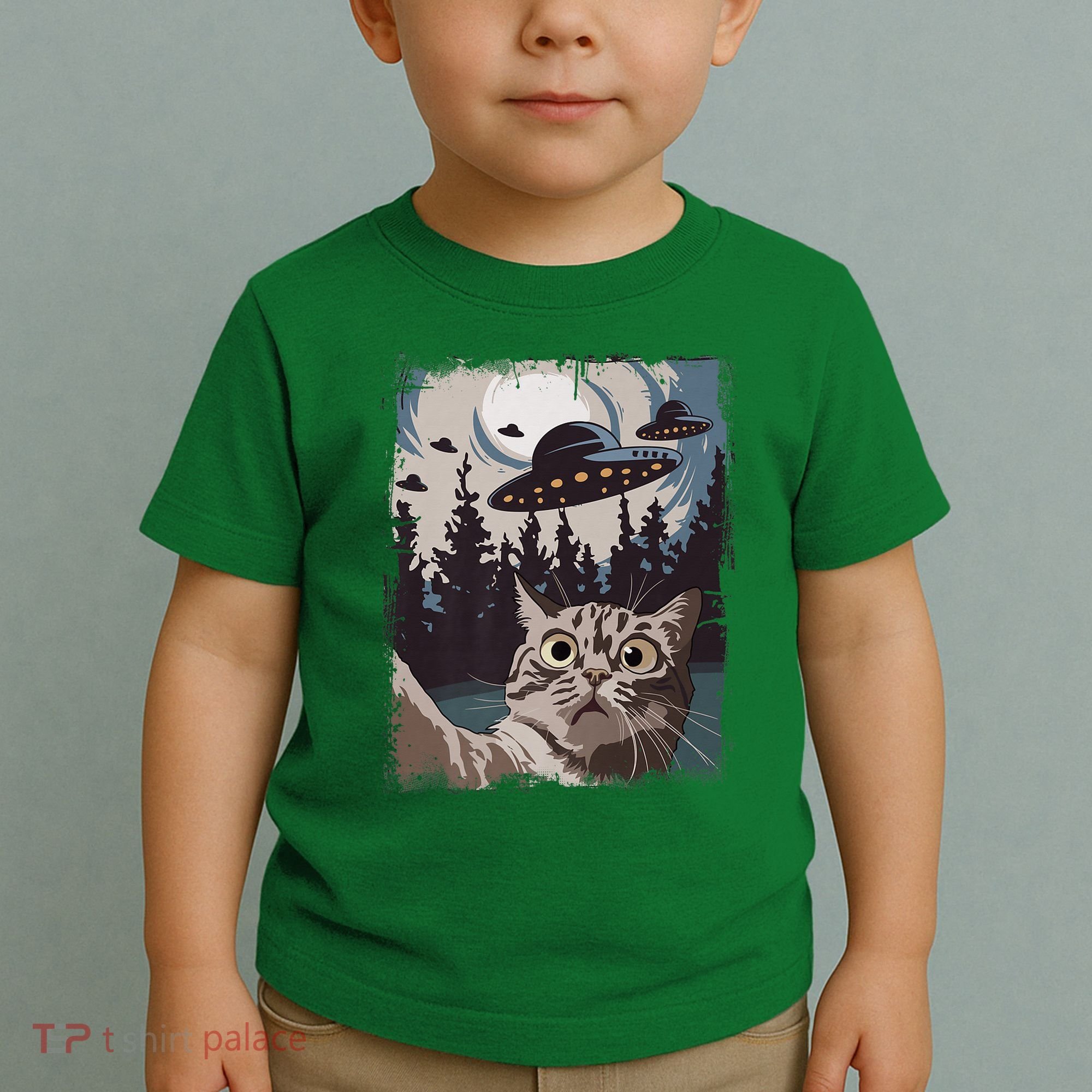Cat Selfie With Ufo Alien Funny Cat Graphic Toddler T-Shirt