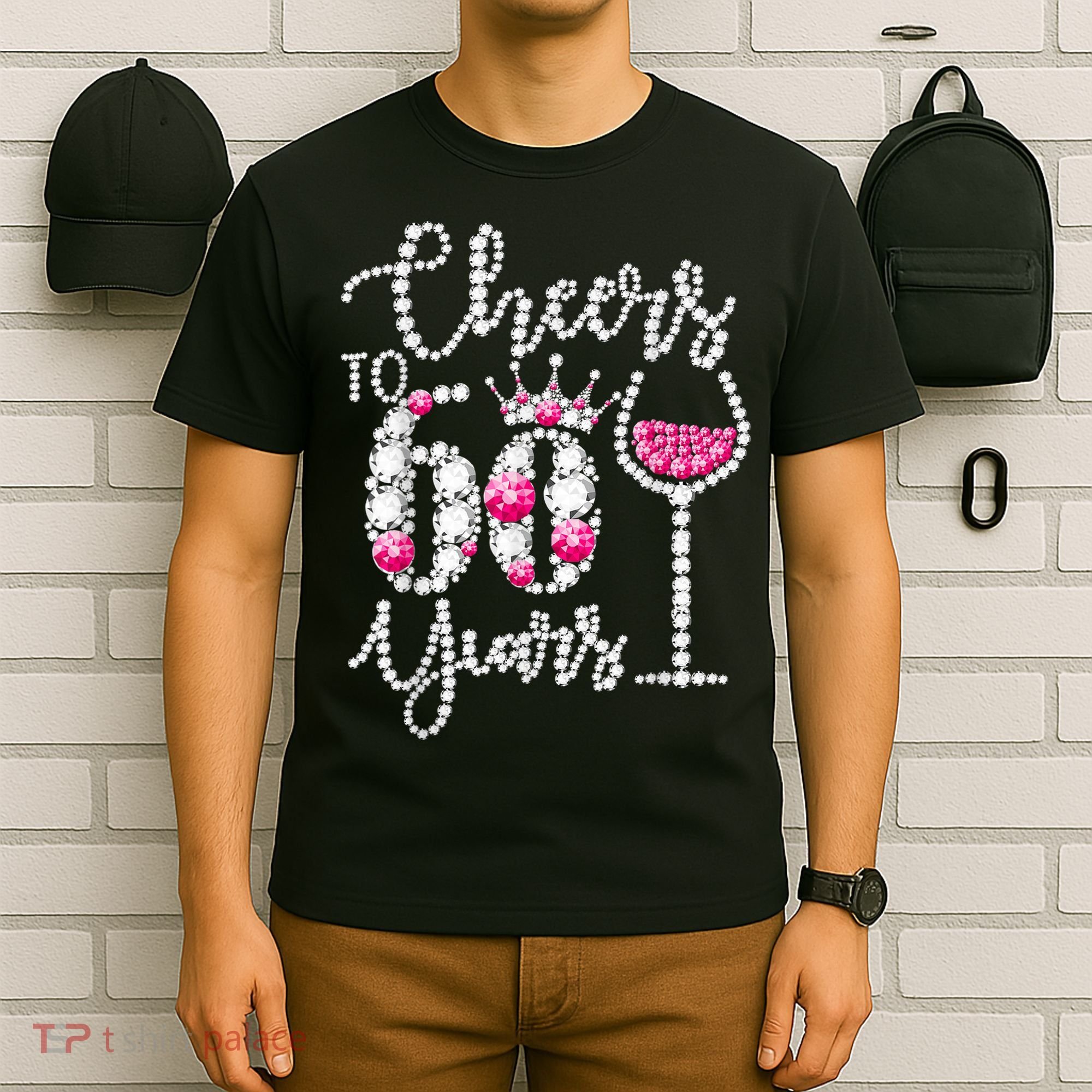 Cheers To 60 Year Old Gift 60th Birthday Queen Drink Wine T-Shirt