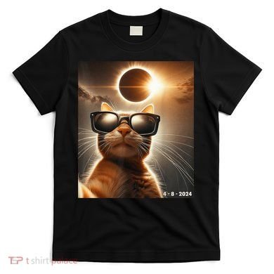 Cat Taking A Selfie With Solar 2024 Eclipse Wearing Glasses T-Shirt