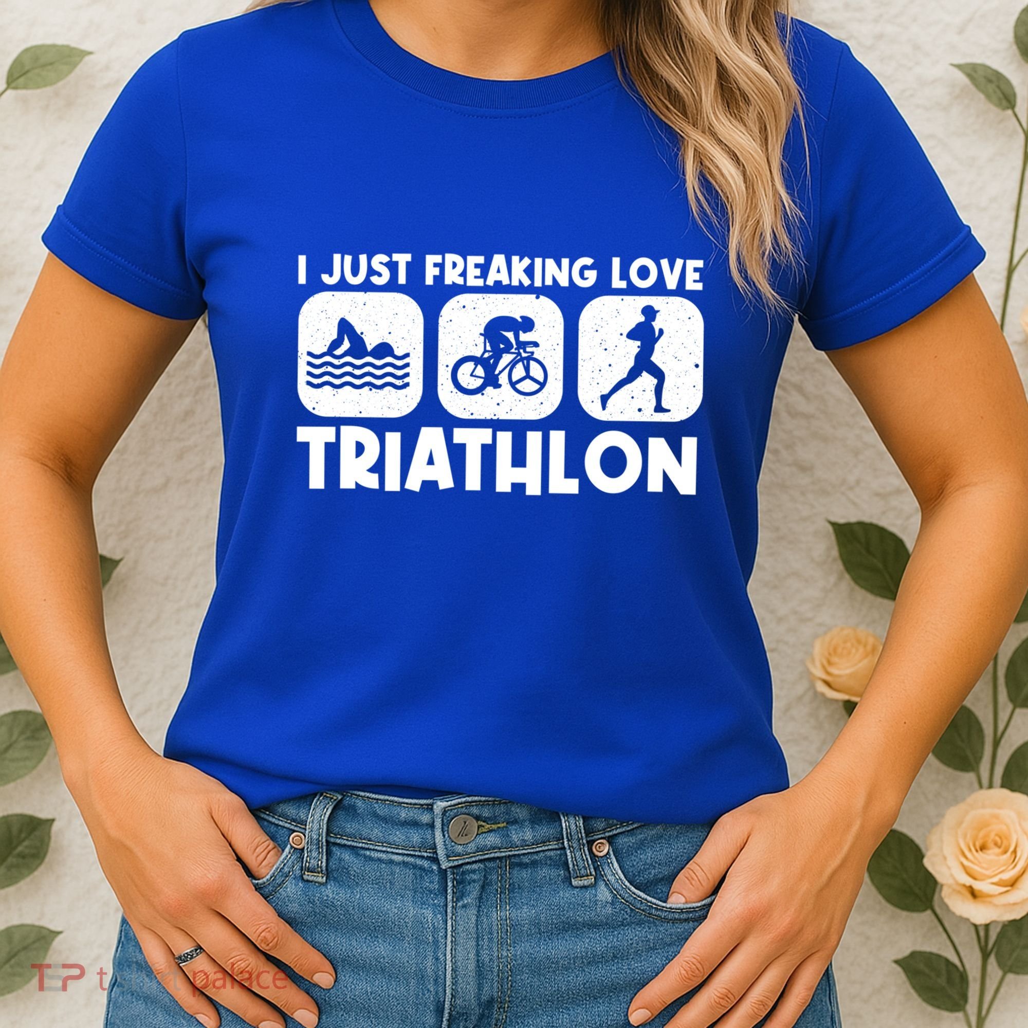Cool Triathlon Art Triathlete Sport Triathlon Cute Gift Women's T-Shirt