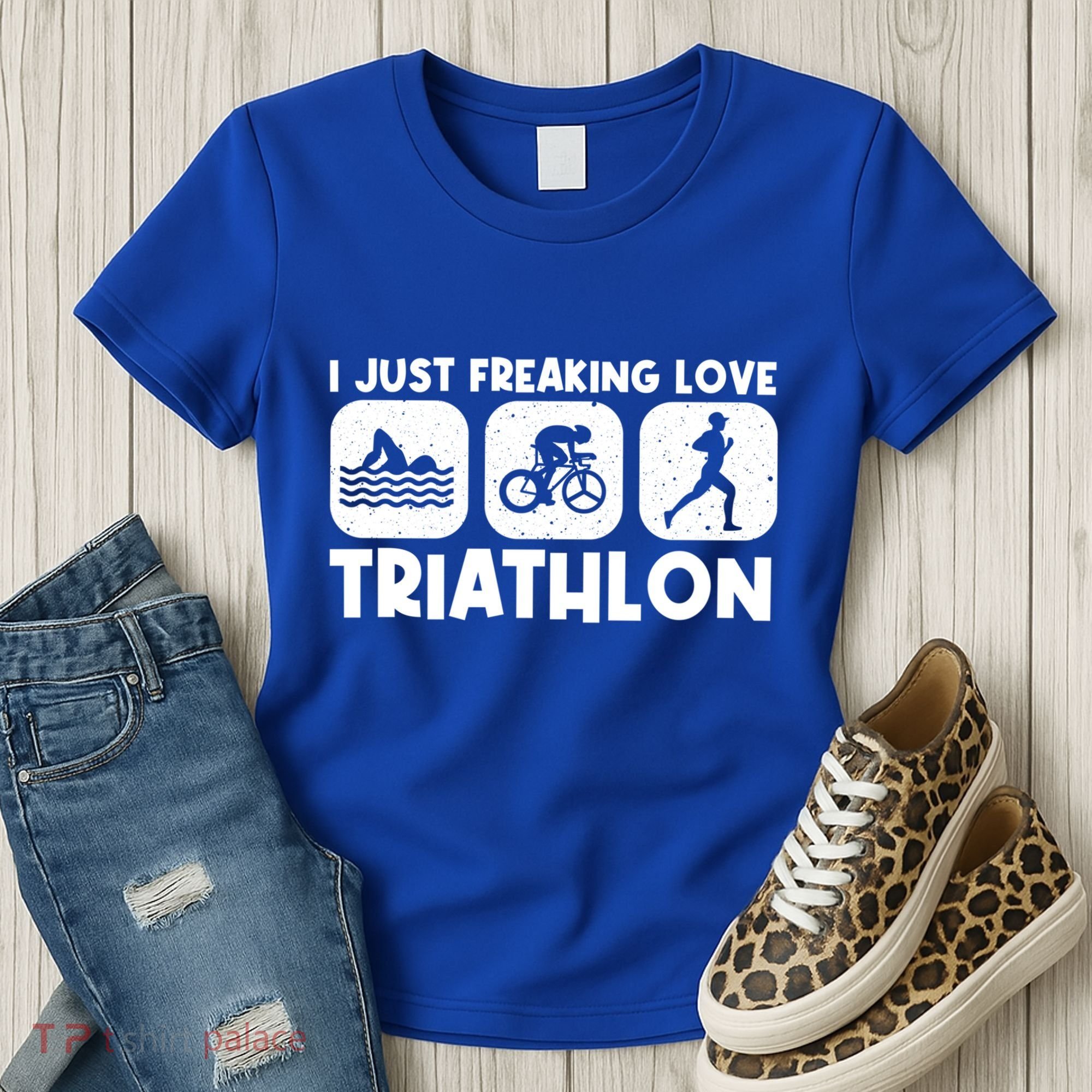 Cool Triathlon Art Triathlete Sport Triathlon Cute Gift Women's T-Shirt