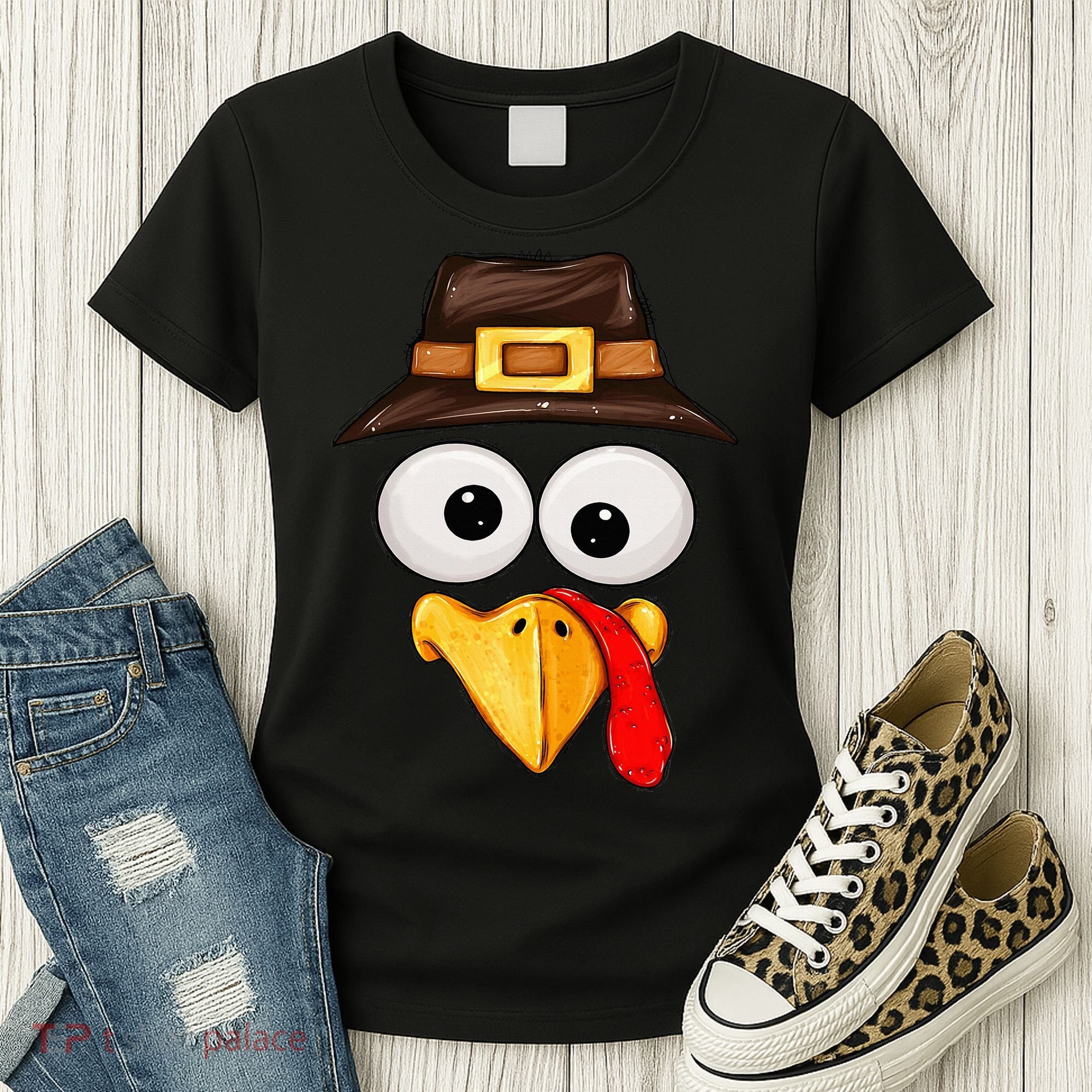 Cute Turkey Face Glasses Thanksgiving Family Women's T-Shirt