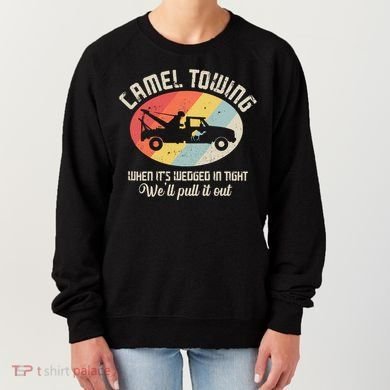 Camel Towing Halloween Retro Women's Sweatshirt