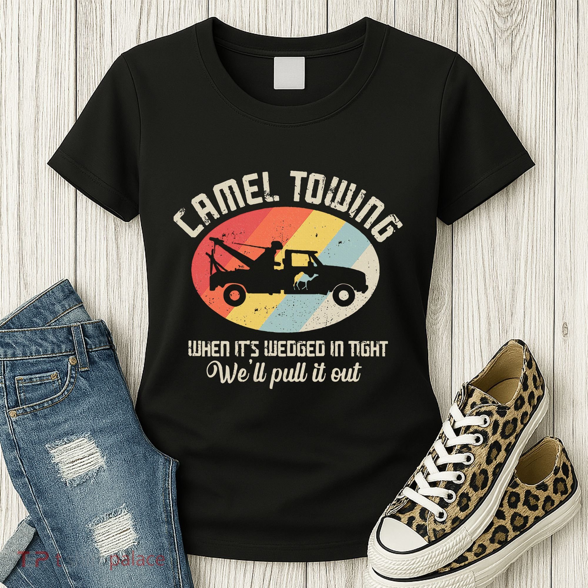Camel Towing Halloween Retro Women's T-Shirt