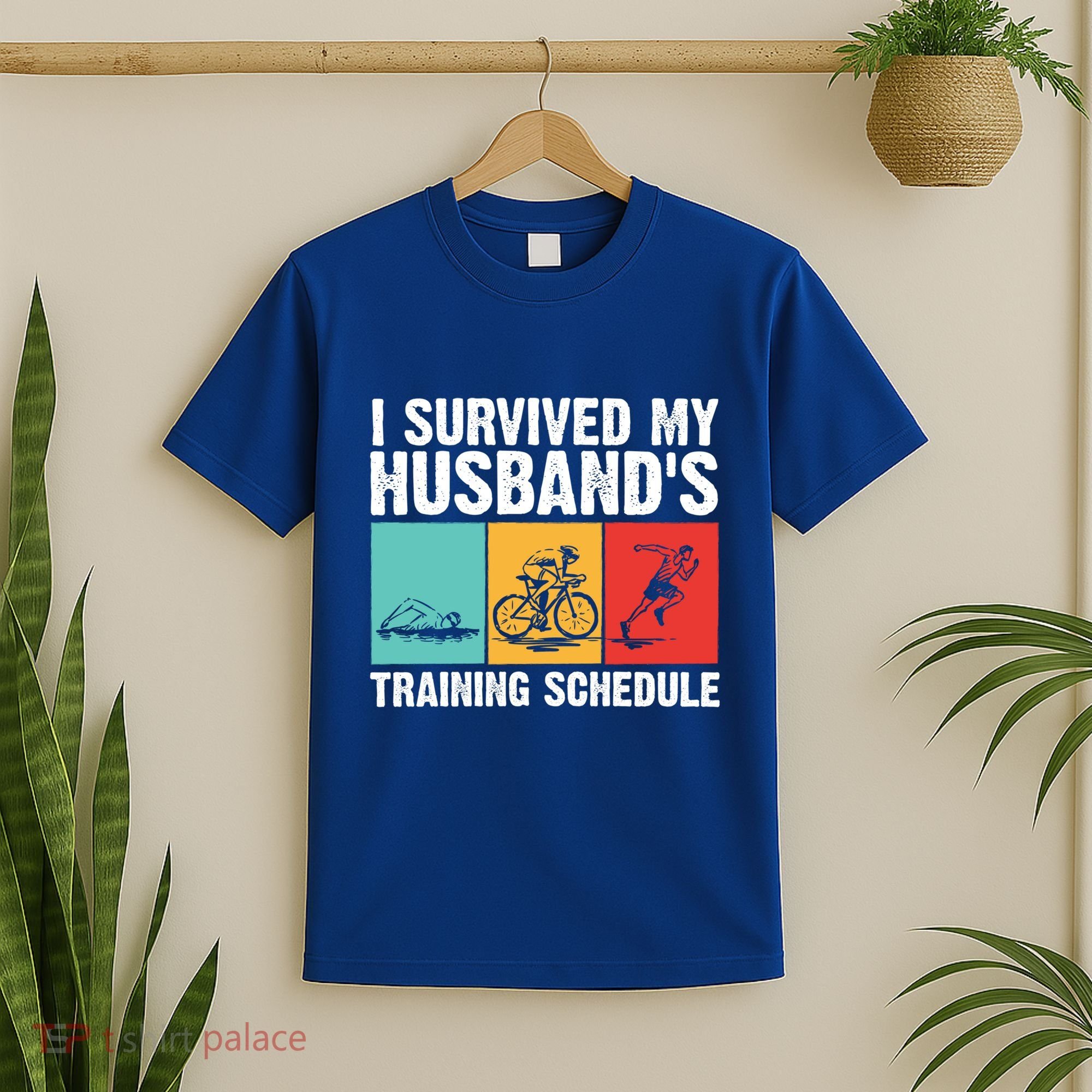 Cool Triathlon Mom Swimming Running Swim Bike Run Gift T-Shirt