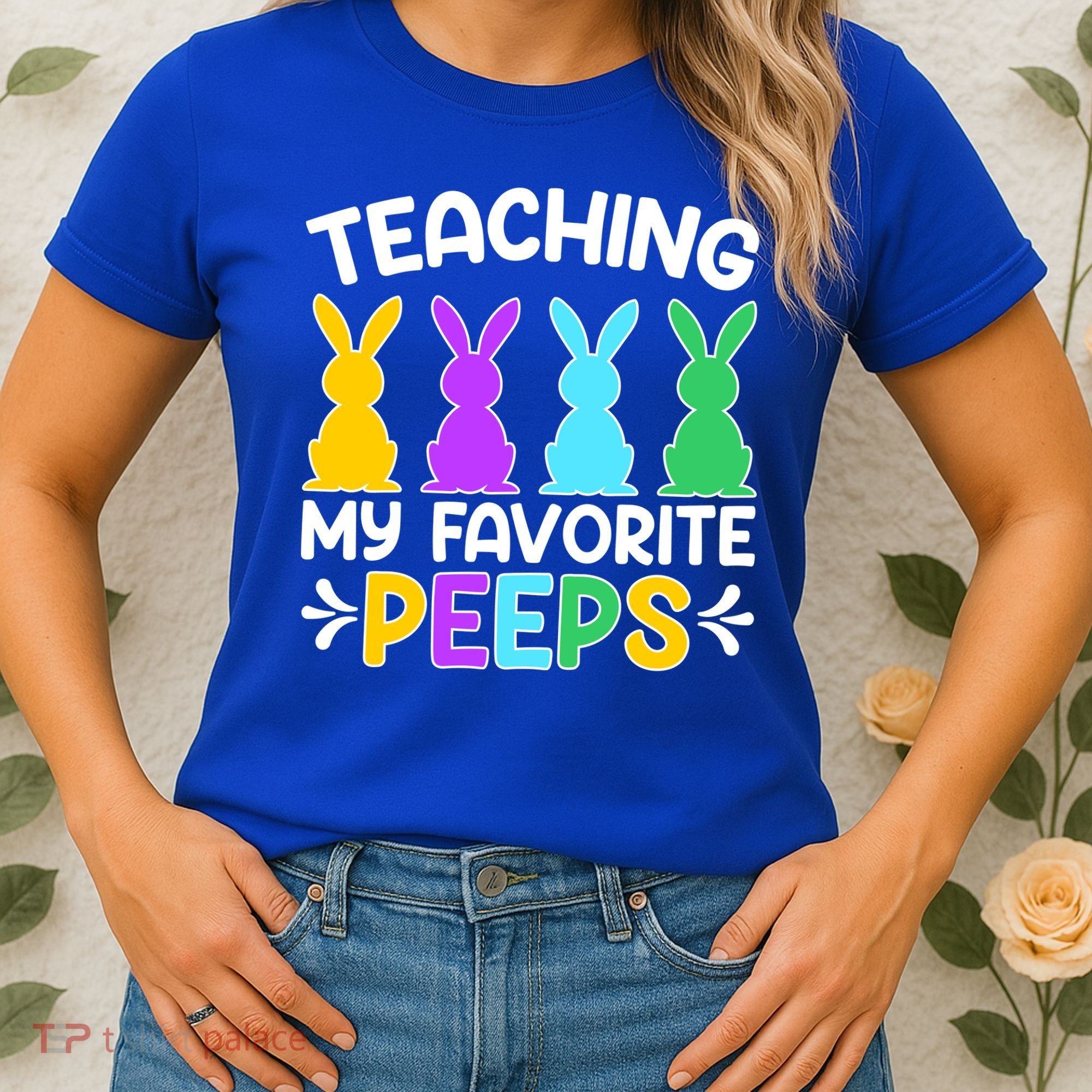 Cute Teaching My Favorite Peeps Happy Easter Day Teacher Women's T-Shirt