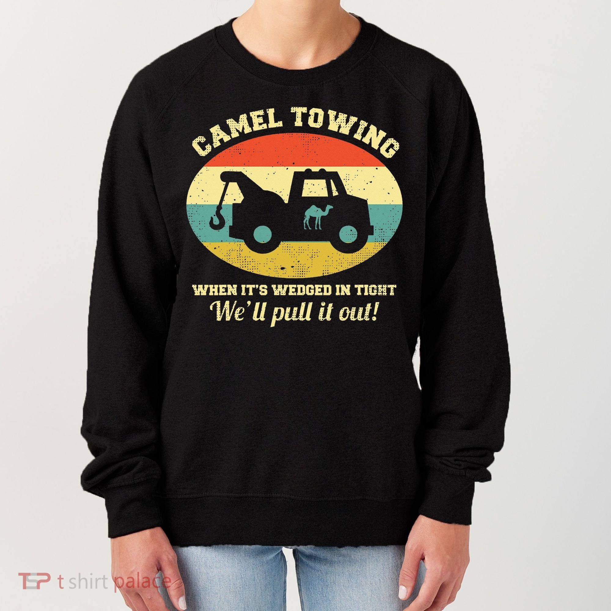 Camel Towing Retro Adult Humor Women's Sweatshirt