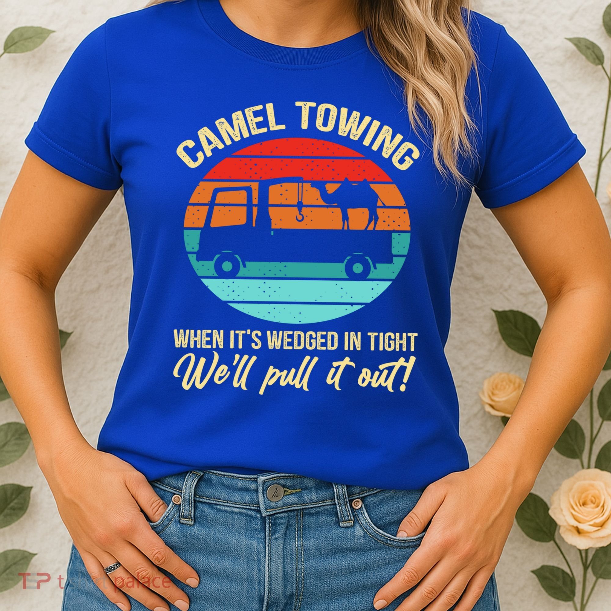 Camel Towing Retro Adult Humor Saying Funny Halloween Gift Women's T-Shirt