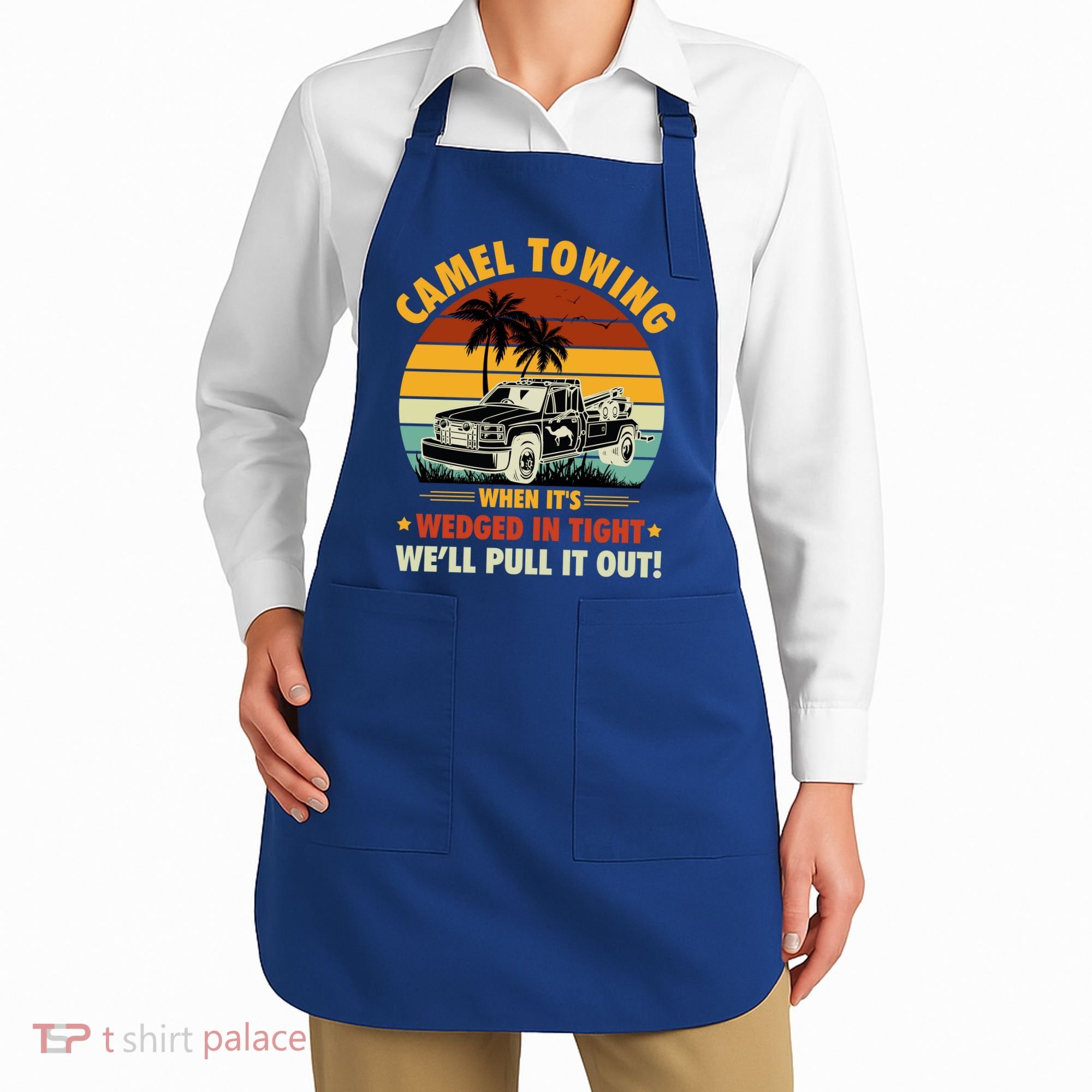 Camel Towing Retro Adult Humor Saying Funny Halloween Gift Apron